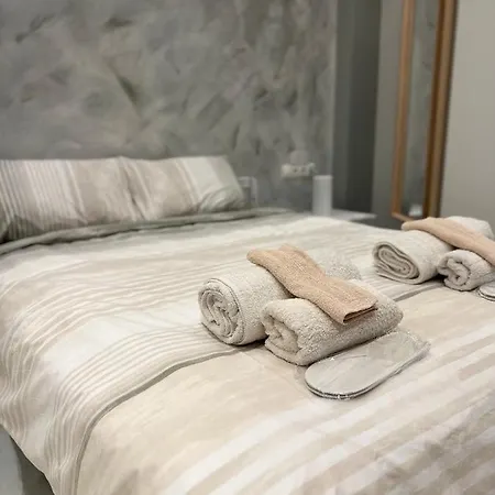 Apartament Golden Rose