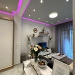 Golden Rose 아파트