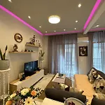 Golden Rose 아파트 *